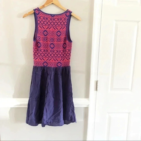 Skies Are Blue Fit and Flare Dress Size Small - Picture 3 of 5